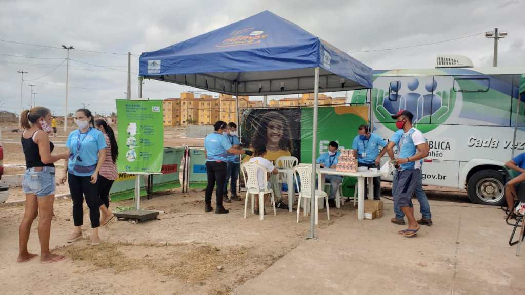 Equatorial Maranhão realiza ação do E+ Reciclagem no Viva da&nbsp;Raposa