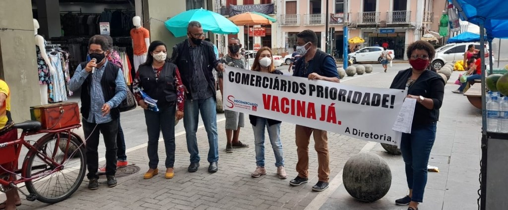SINDCOMERCIÁRIOS INTENSIFICA A LUTA POR VACINA JÁ PARA À NOSSA&nbsp;CATEGORIA