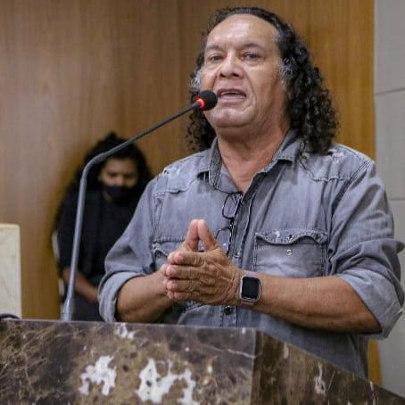 Cantor e compositor Gigi Moreira morre em São&nbsp;Luís