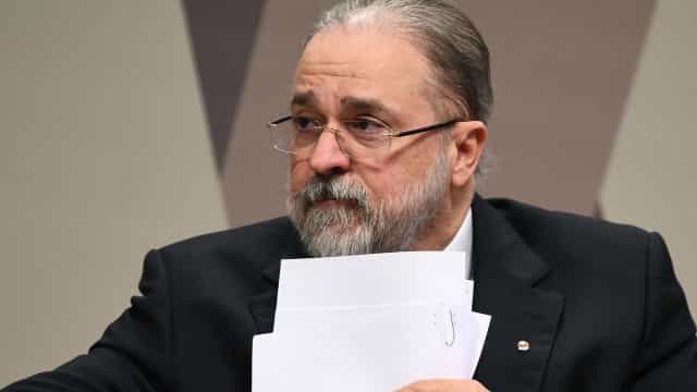 Aras critica Lava Jato e imprensa em sabatina no&nbsp;Senado