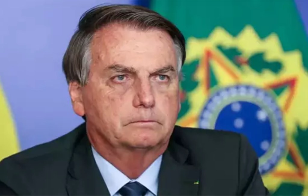 TSE decide remover publicação de Bolsonaro contra Lula no&nbsp;Twitter