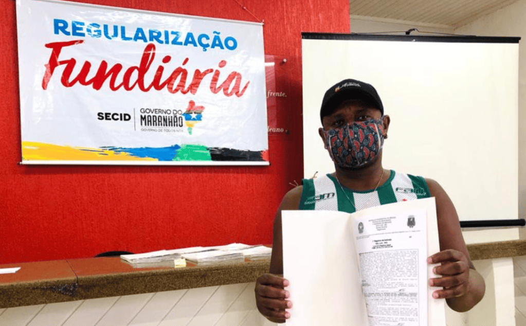 Governo do Estado entrega mais de 300 títulos fundiários para famílias do Sacavém, nesta quarta-feira&nbsp;(14)