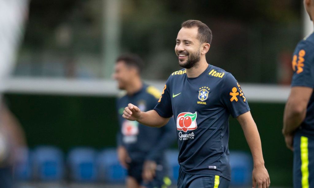 Tite esboça seleção com quatro novidades para duelo contra&nbsp;Venezuela