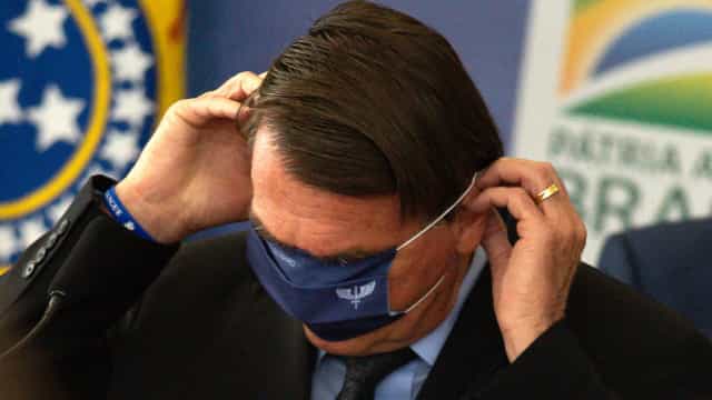 Bolsonaro deve ter punição por kit covid, diz&nbsp;senador