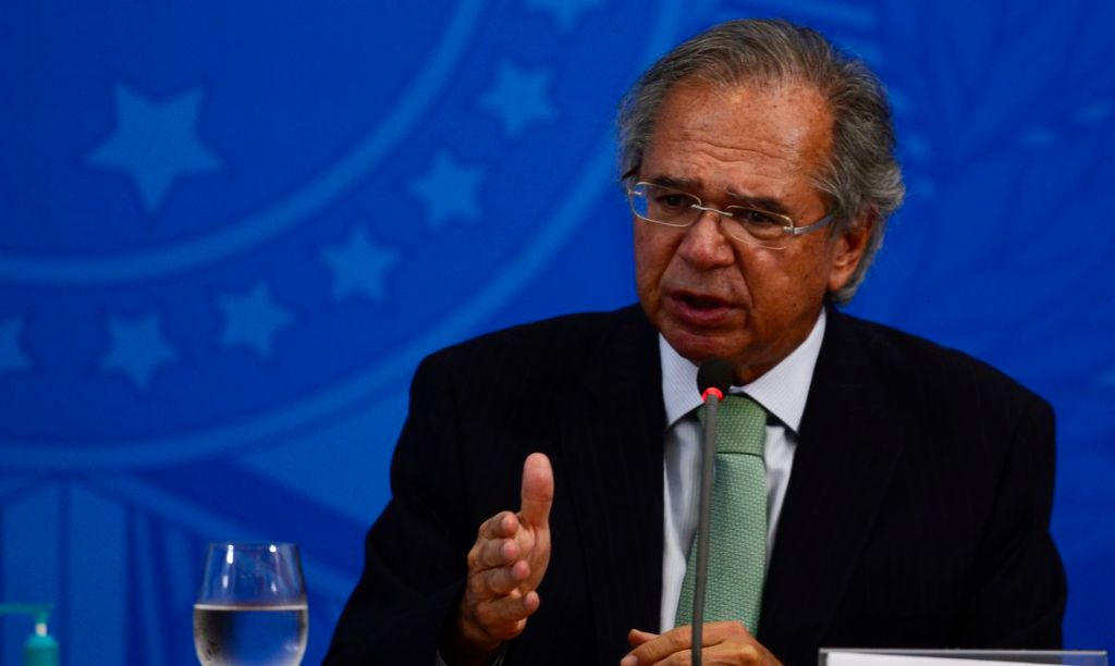 Renda Brasil estuda tirar dinheiro do andar de cima, diz&nbsp;Guedes