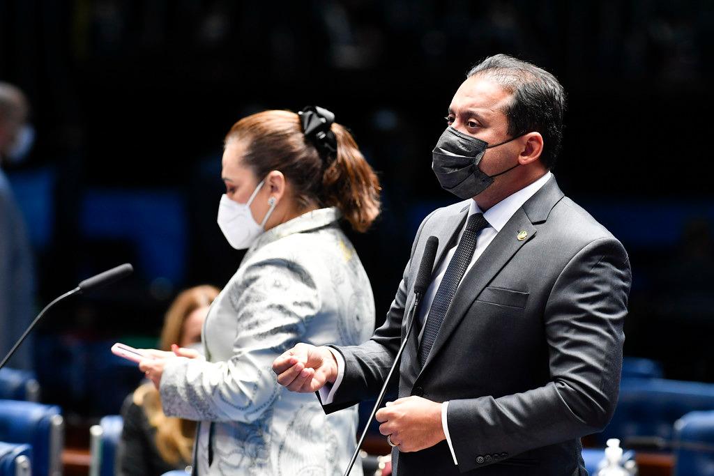 Weverton pede à ANEEL cumprimento da lei que proíbe corte de energia nas sextas, feriados e fins de&nbsp;semana