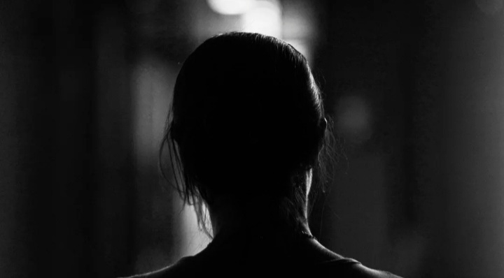 Mulher é agredida com facão após se recusar a dar dinheiro para o companheiro na&nbsp;Raposa