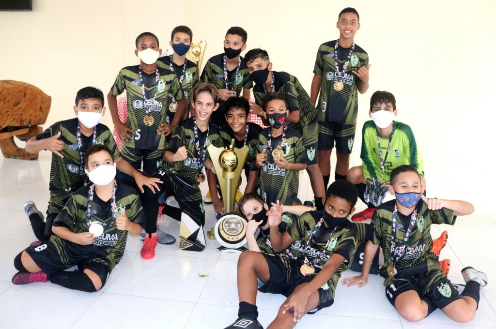 Palmeirinha conquista dois títulos estaduais de futebol&nbsp;7