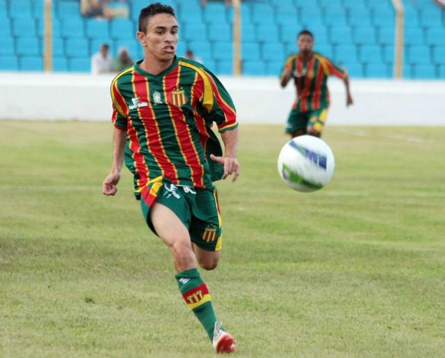 Sampaio Corrêa aposta em volta de titulares para fugir do Z-4 nesta&nbsp;terça