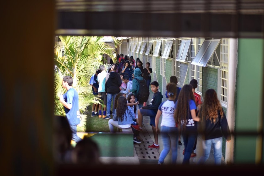 Em meio à pandemia, 6,4 milhões de estudantes voltam às aulas até&nbsp;setembro