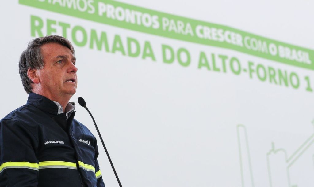 Bolsonaro diz que proposta do Renda Brasil está&nbsp;suspensa