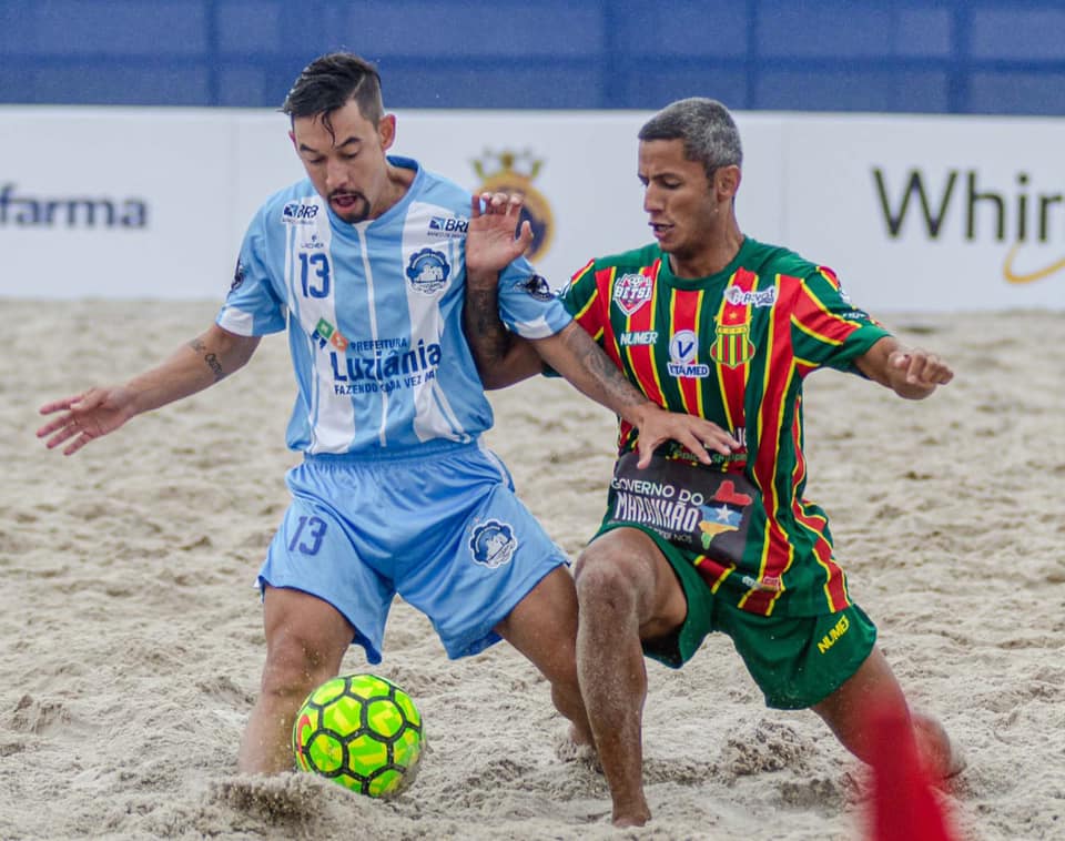 Sampaio goleia o Luziânia na estreia do Brasileiro de Beach&nbsp;Soccer