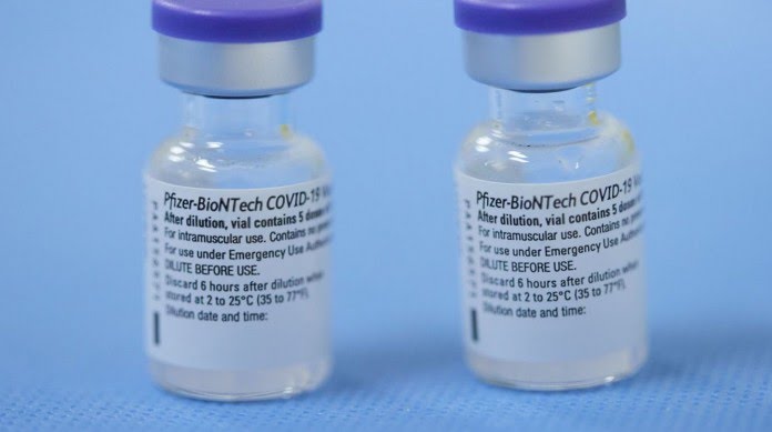 Pfizer: intervalo de 3 meses entre as duas doses tira eficácia da&nbsp;imunização?