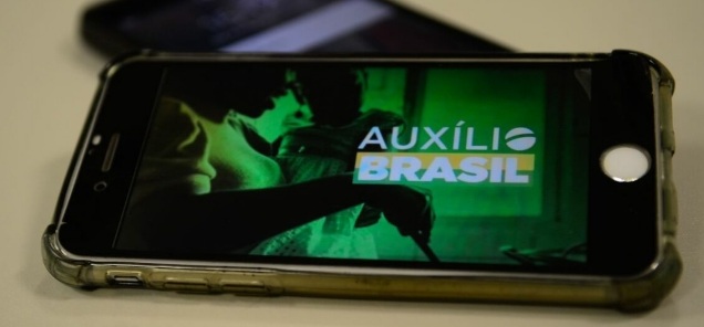 Beneficiários com NIS final 2 recebem parcela do Auxílio Brasil nesta segunda-feira&nbsp;(13)