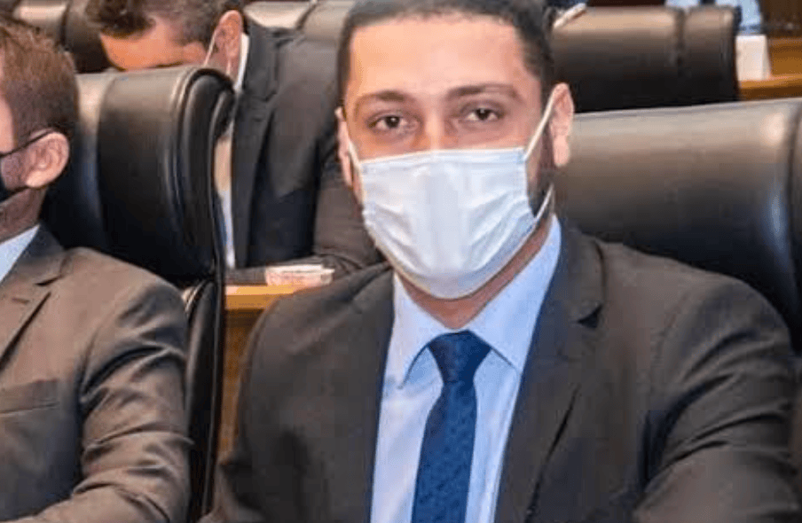 Deputado Estadual Wendell Lages e ex-prefeito Sydnei Pereira viabilizam recuperação de estrada vicinal em&nbsp;Anajatuba