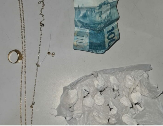 Casal suspeito de tráfico de drogas é preso em Paço do&nbsp;Lumiar