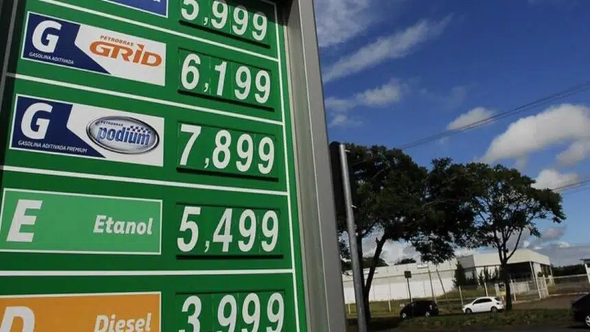 Petrobras culpa estados por valor da gasolina nas alturas