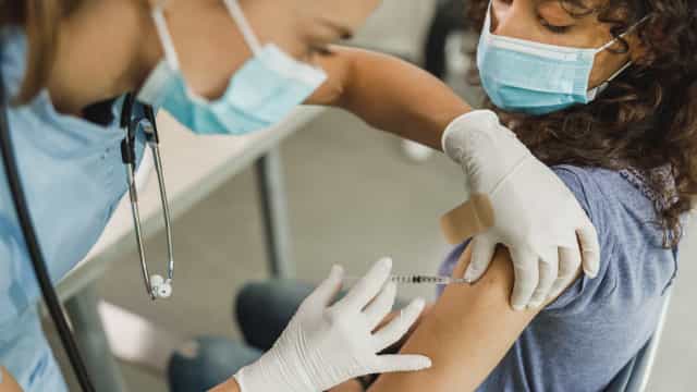 Brasil tem mais de 141 milhões de pessoas com vacinação completa contra a&nbsp;covid