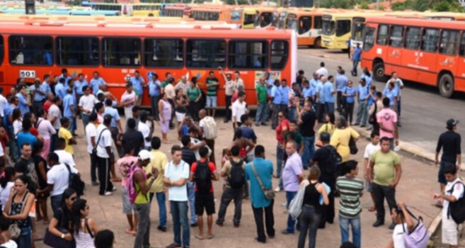 Sem acordo, greve dos rodoviários deve continuar durante final de&nbsp;semana