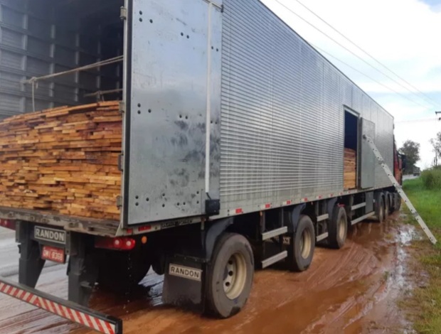Três caminhões com madeira ilegal são apreendidos na BR-316, em Santa&nbsp;Inês