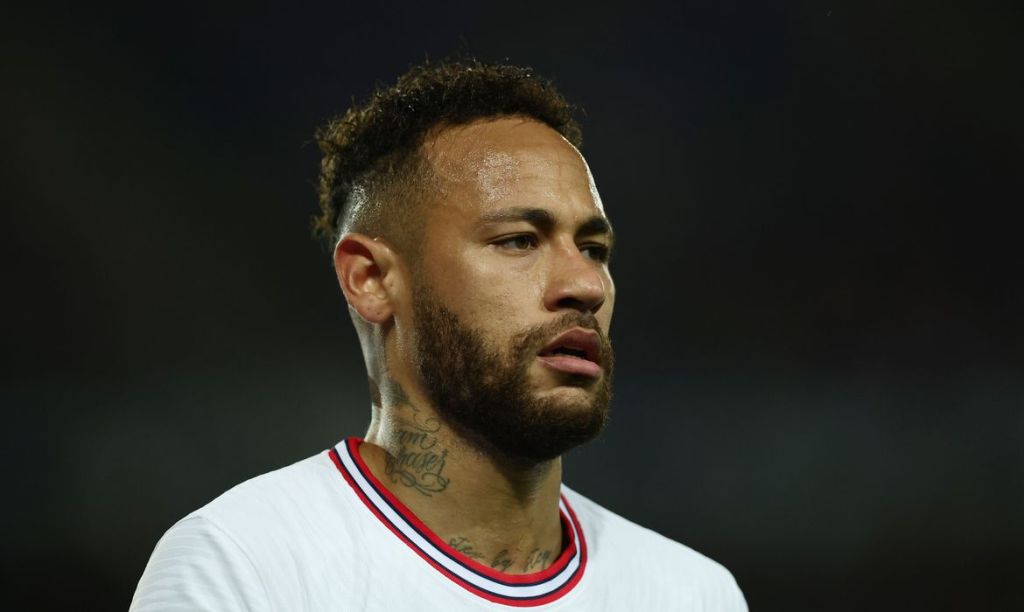 Procurador espanhol pede dois anos de prisão para&nbsp;Neymar