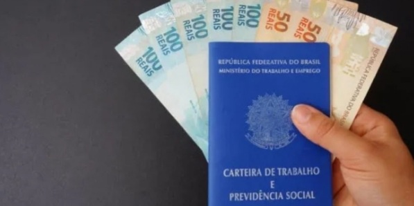 Teto do seguro- desemprego sobe para R$ 2.106,08 após&nbsp;reajuste