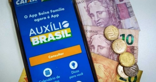 Caixa paga nesta sexta-feira (28) Auxílio Brasil para cadastrados com NIS final&nbsp;9