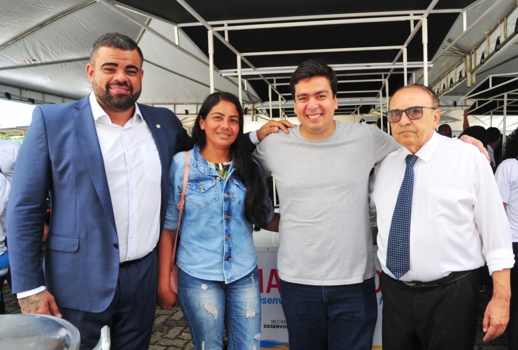 Mais Renda entrega 300 kits negócio para beneficiários da Grande&nbsp;Ilha