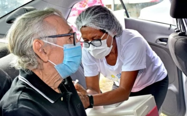 Prefeitura de São Luís anuncia 4ª dose da vacina contra a Covid em idosos a partir de 80&nbsp;anos