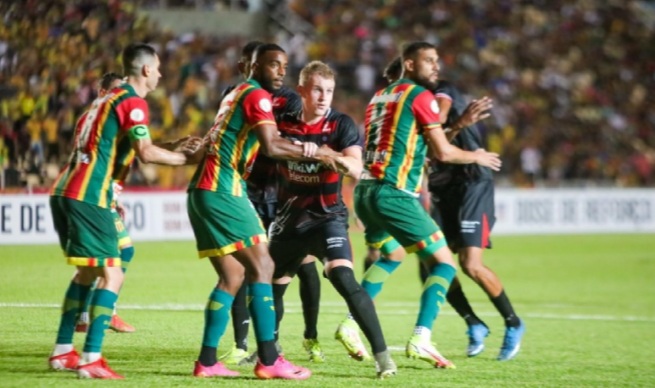 Sampaio e Moto jogam o segundo Superclássico do ano neste sábado&nbsp;(26)