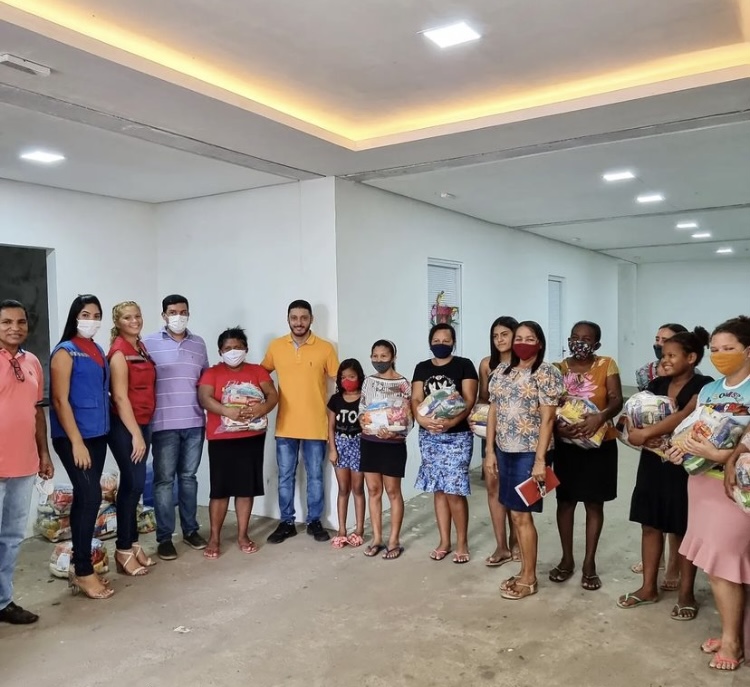 Deputado Wendell Lages participa de ação social na Igreja Assembleia de Deus em Itapecuru –&nbsp;Mirim
