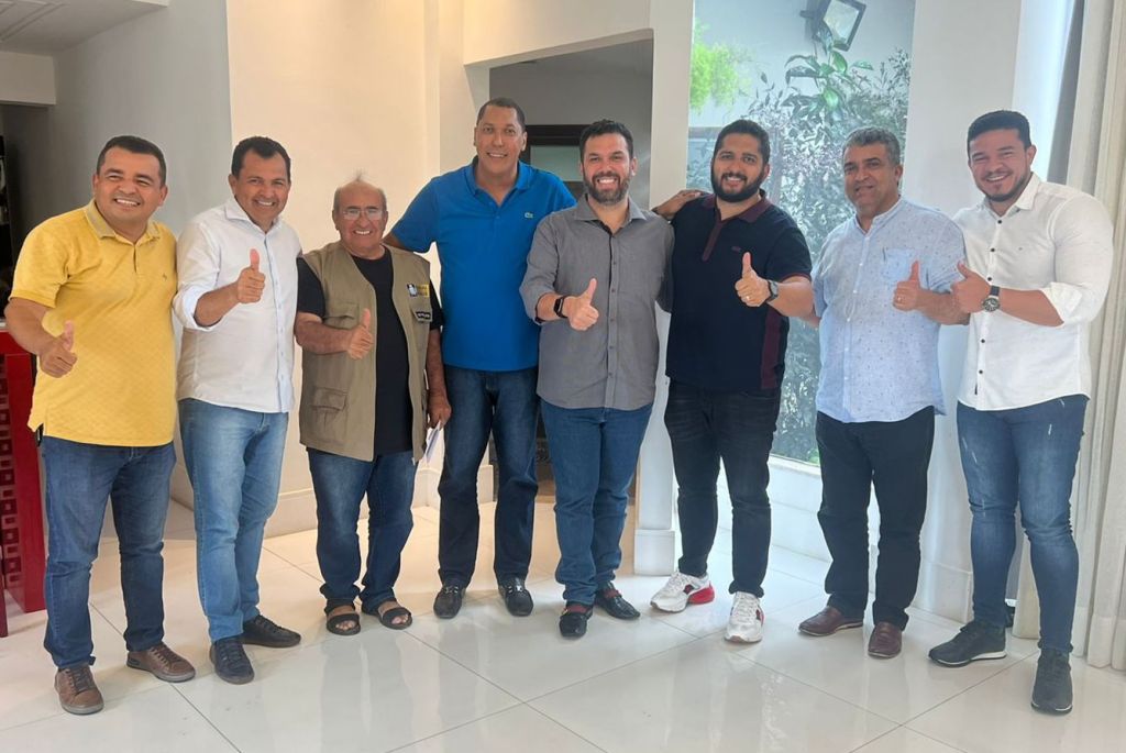 Vereadores de São Luís e Fábio Macedo garantem o apoio do Podemos a&nbsp;Brandão