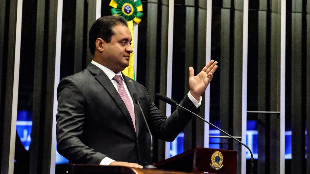 Weverton trabalhará para barrar lei que permite penhora de único&nbsp;imóvel