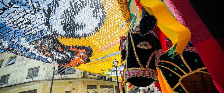 Centro Histórico começa a receber decoração&nbsp;junina