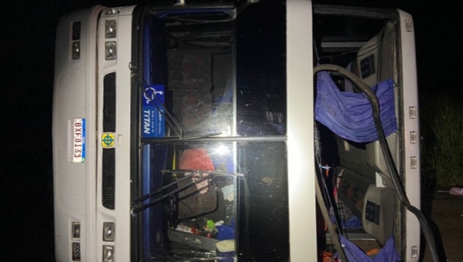 Ônibus tomba em Açailândia com mais de 40&nbsp;passageiros