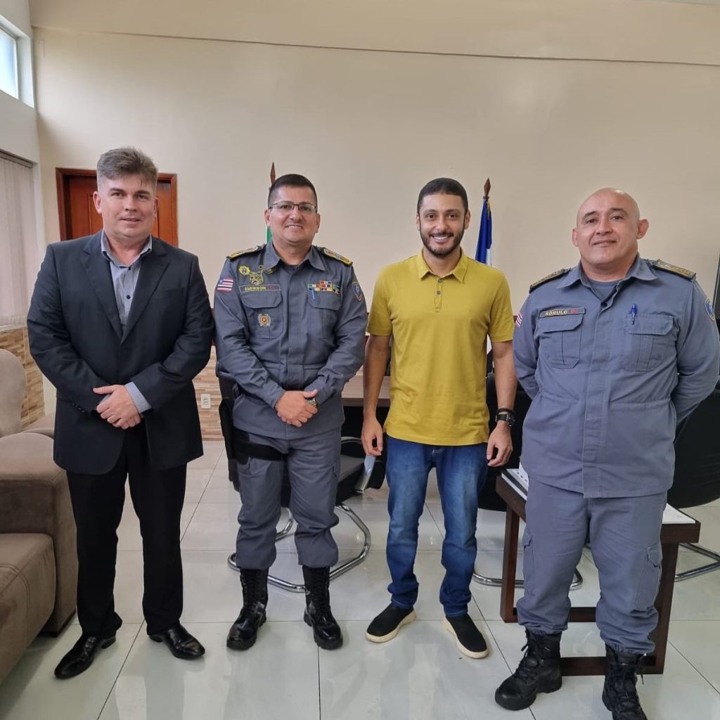 Deputado Wendell Lages faz visita de cortesia ao novo comandante-geral da&nbsp;PMMA