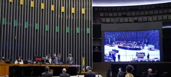 Câmara aprova MP com piso permanente de R$ 400 para Auxílio&nbsp;Brasil