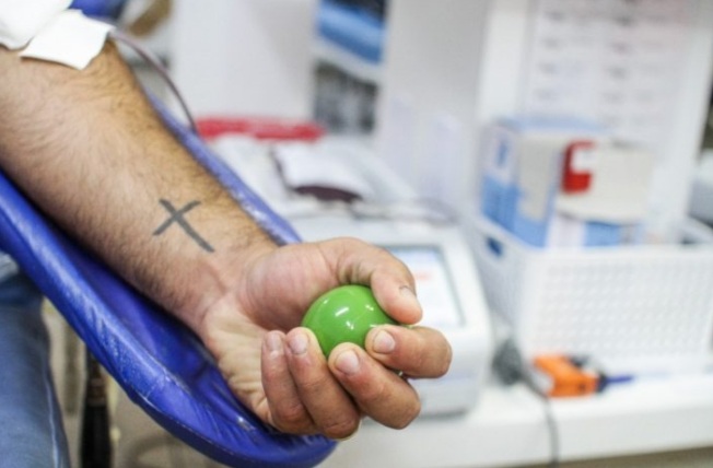 Com baixo estoque de sangue na Hemomar, governo anuncia serviço de transporte para&nbsp;doadores
