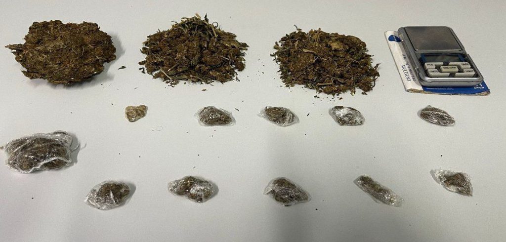 Homem é preso por comercializar drogas em campo de futebol em São&nbsp;Luís