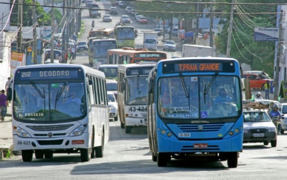 Audiência entre rodoviários e empresários de São Luís é adiada para sexta-feira&nbsp;(18)