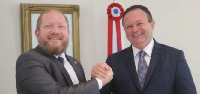 Othelino Neto declara apoio a Carlos Brandão na disputa ao governo do&nbsp;estado