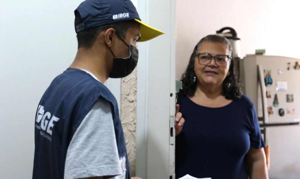 Recenseadores fazem as primeiras entrevistas para o Censo&nbsp;2022