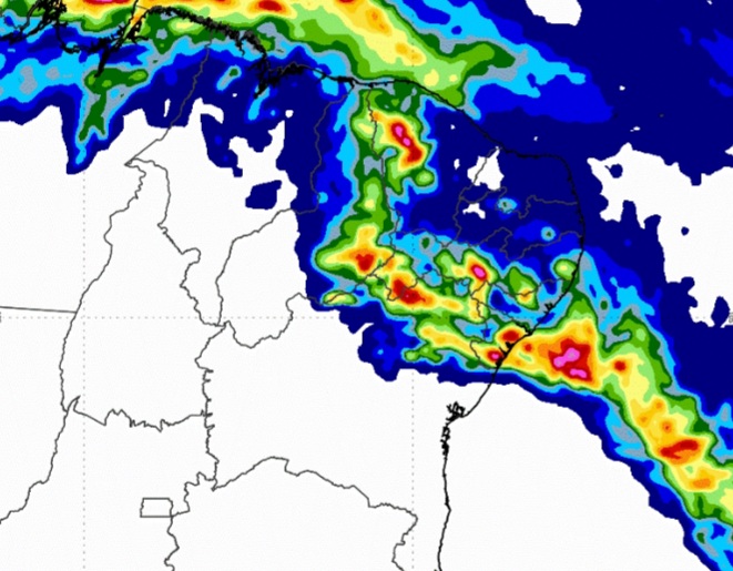 Inmet lança alerta de perigo com chuvas intensas no litoral do&nbsp;Nordeste