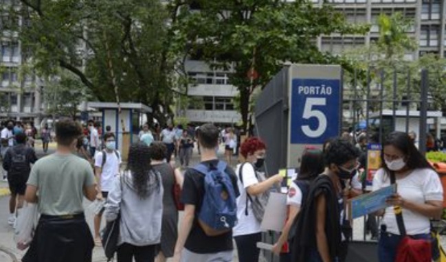 MEC abre inscrições para o Programa de Bolsa Permanência&nbsp;2022