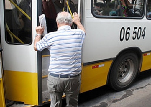 PL prevê embarque e desembarque de passageiros idosos fora dos pontos de parada de ônibus em São&nbsp;Luís