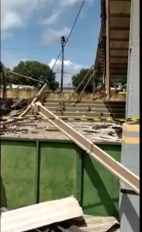 Teto de quadra escolar desaba no bairro da Cidade Operária em São&nbsp;Luís