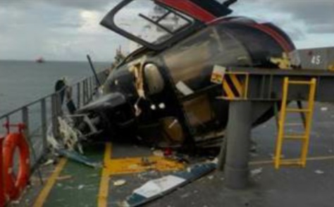 Durante pouso de emergência, helicóptero cai em navio na capital&nbsp;maranhense