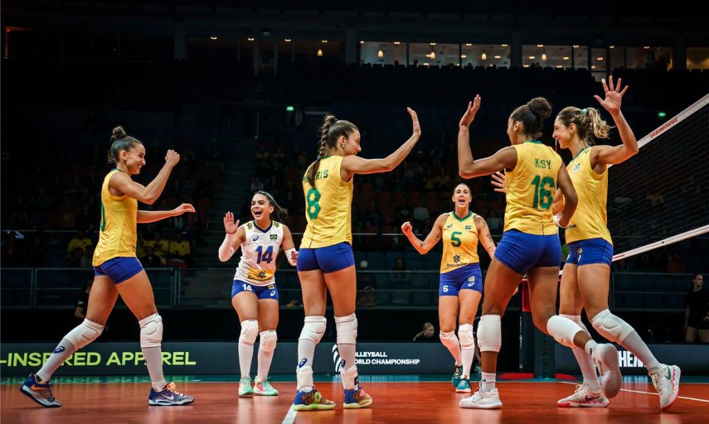 Brasil bate Colômbia e avança à 2ª fase do Mundial de Vôlei&nbsp;Feminino