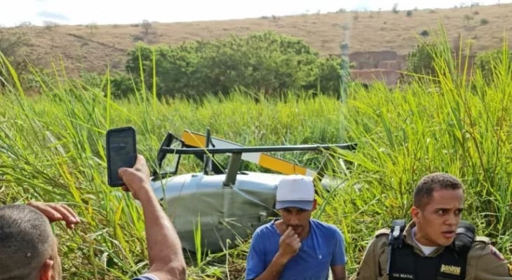 Helicóptero cai em Minas Gerais com deputado federal a&nbsp;bordo