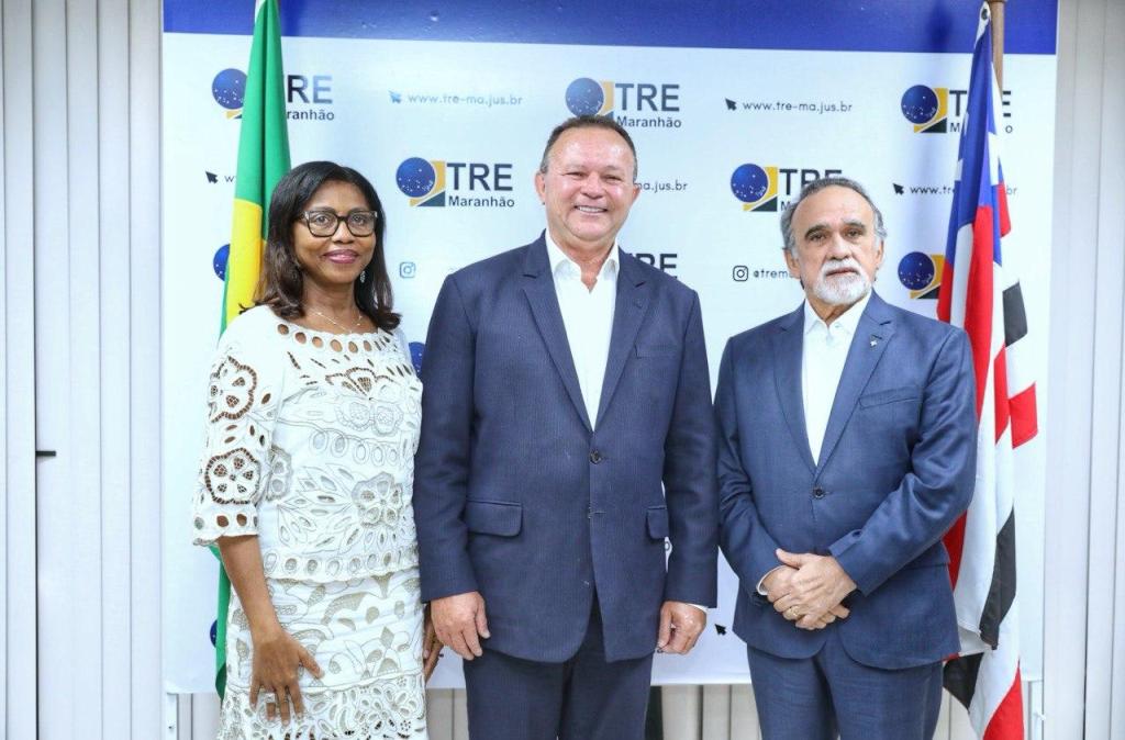 Governador Carlos Brandão faz visita institucional ao&nbsp;TRE/MA